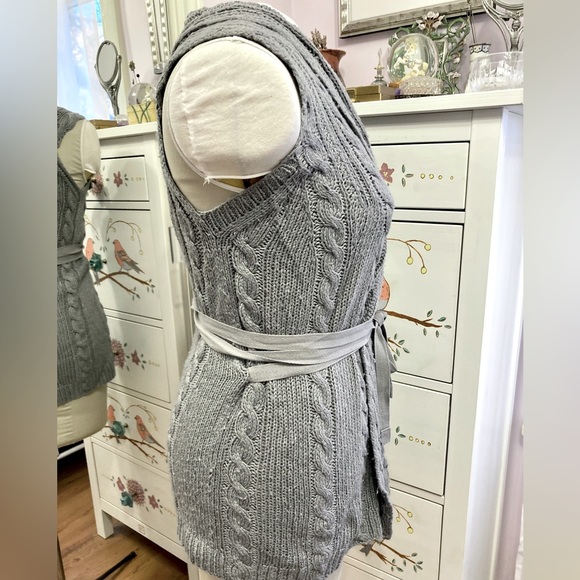 Guinevere Anthropologie silk/wool wrap sweater vest - Picture 2 of 5